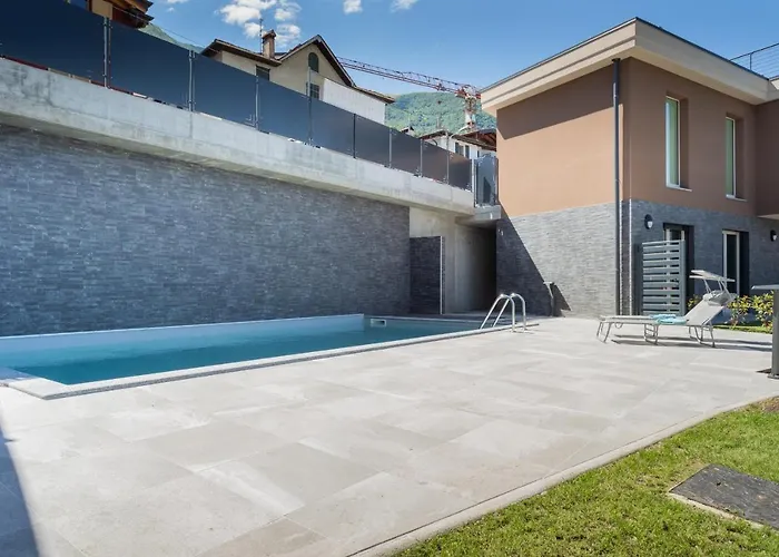 Apartment Anna's Quite & Charme Pianello Del Lario