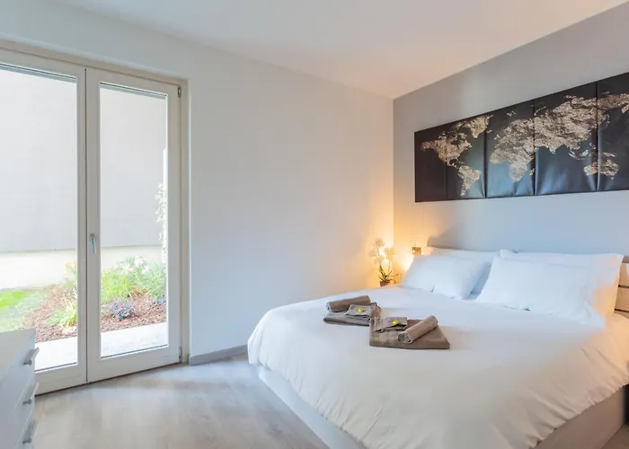 Anna's Quite & Charme Apartment Pianello Del Lario