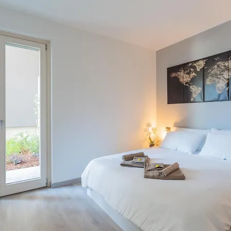 Anna's Quite & Charme Appartamento Pianello Del Lario